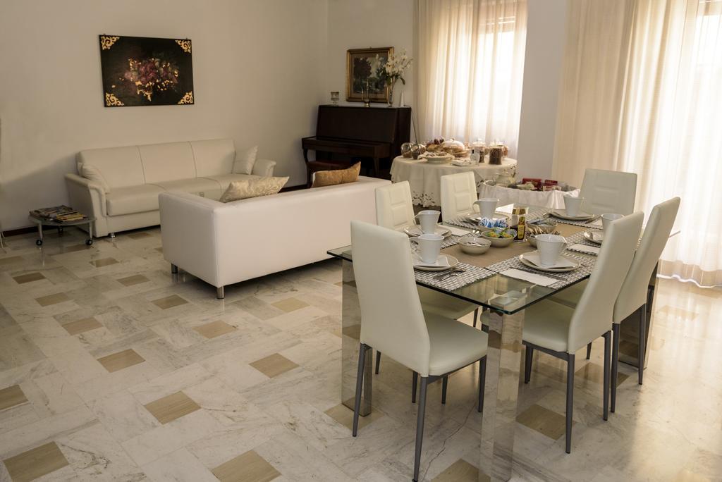 Rosa Dei Venti B&B Taranto Exterior foto